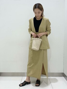 「SENSE OF PLACE by URBAN RESEARCH（センスオブプレイスバイアーバンリサーチ）のアイテム（ノーカラージャケット）」を使った、SENSE OF PLACE ONLINE STOREさん（レディース・166cm）の春コーディネート