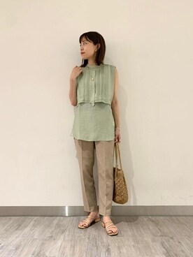 「RODE SKO（ロデスコ）のMARIA タッセルペーパーショルダー（ショルダーバッグ）」を使った、SENSE OF PLACE ONLINE STOREさん（レディース・166cm）の夏コーディネート