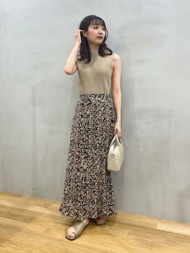 SENSE OF PLACE ONLINE STOREさん（レディース・166cm）の夏コーディネート