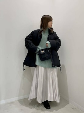 「carhartt」｜「アイテム（ダウンジャケット/コート）」を使った、SENSE OF PLACE ONLINE STOREさん（レディース・153cm）の冬コーディネート