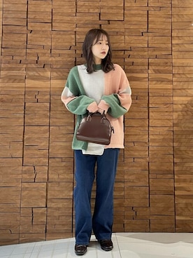 「HEYUMM（ヘユム）のアイテム」を使った、SENSE OF PLACE ONLINE STOREさん（レディース・156cm）の冬コーディネート