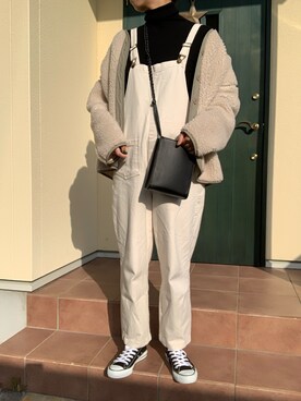 「chuclla（チュクラ）の【chuclla】【新色追加】ショルダーバッグ スクエア レザー ショルダーバッグ  全22色 cha127（ショルダーバッグ、ブラック系）」を使った、hanapiさん（レディース・165cm）の冬コーディネート