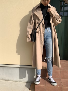 「CORNERS（コーナーズ）のオーバーサイズトレンチコート（トレンチコート、ベージュ系）」を使った、hanapiさん（レディース・165cm）の春コーディネート