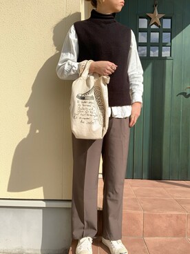 「DHOLIC（ディーホリック）のアイテム（ベスト、ブラック系）」を使った、hanapiさん（レディース・165cm）の春コーディネート