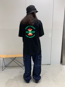 「XLARGE（エクストララージ）のアイテム（ハット）」を使った、岡崎　航さん（メンズ・162cm）の春コーディネート
