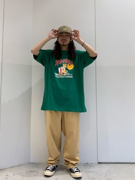 「XLARGE（エクストララージ）のアイテム（帽子）」を使った、岡崎　航さん（メンズ・162cm）の春コーディネート