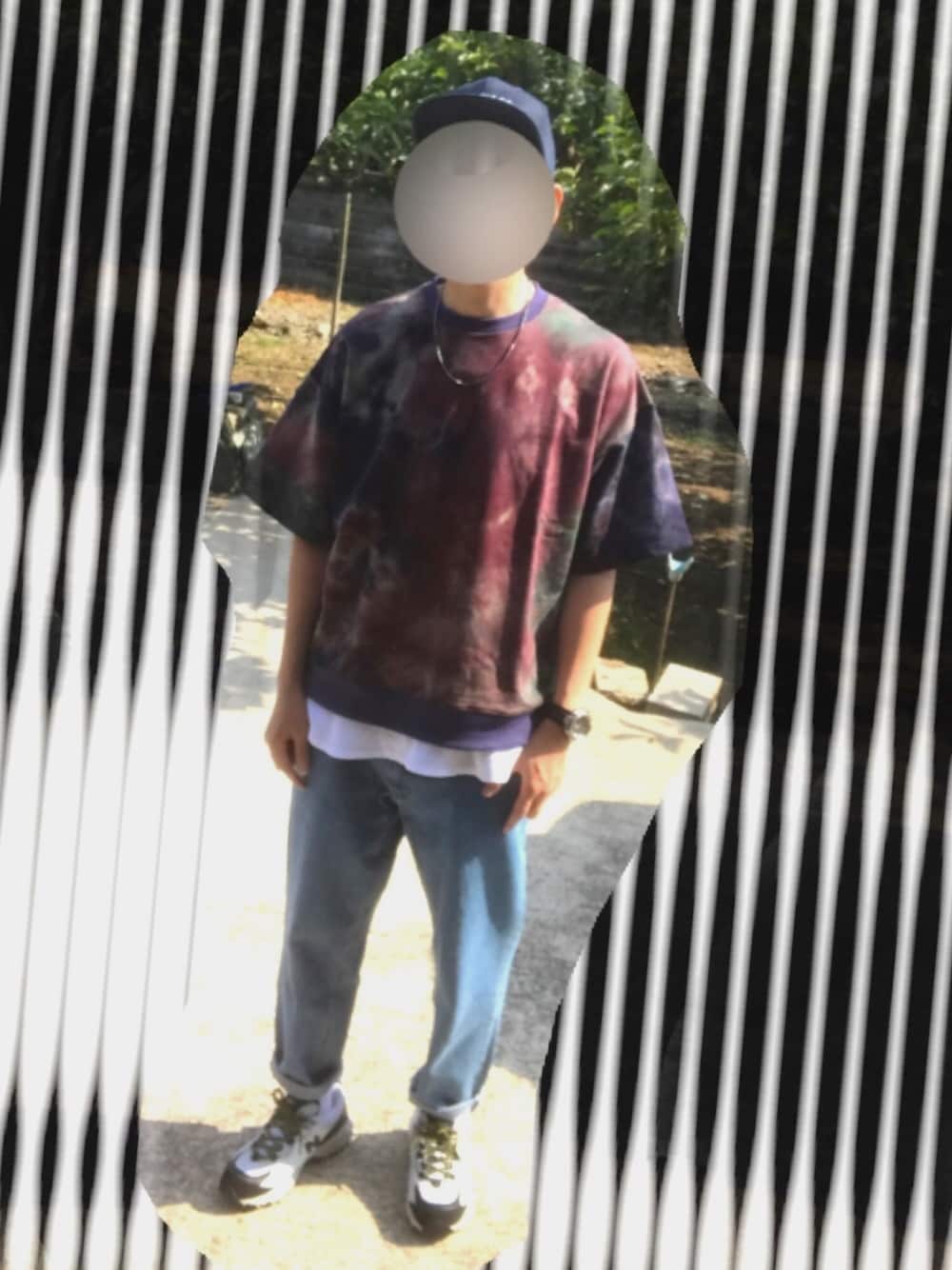 「New Balance、ジャーナルスタンダード」｜「JOURNAL STANDARDのTie Dye ビッグシルエット ライトウェイト スウェットＴシャツ（Tシャツ/カットソー、ブルー系）」を使った、FLさん（メンズ・178cm）の春コーディネートの1枚目の写真