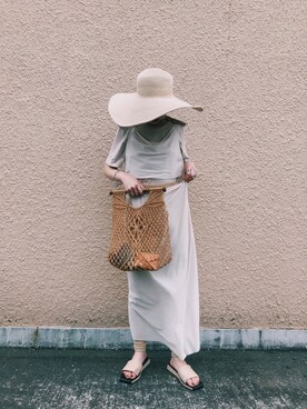「VINTAGE（ヴィンテージ）のアイテム（かごバッグ）」を使った、amiさん（レディース・158cm）の夏コーディネート