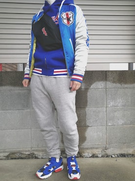 「PUNK DRUNKERS（パンクドランカーズ）のアイテム（スカジャン）」を使った、Null-Ponさん（メンズ・164cm）の冬コーディネート
