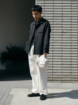 「アーバンリサーチドアーズ」｜「アイテム（ミリタリージャケット）」を使った、HIKARU KONUMANOさん（メンズ・180cm）の春コーディネート