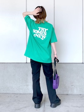 「カラーTシャツ」｜「アイテム（スラックス）」を使った、Yunさん（レディース・160cm）の春コーディネート