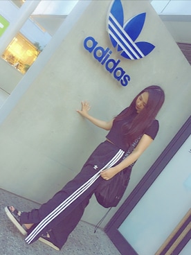 るんるんさんの（adidas Originals | アディダスオリジナルス）を使ったコーディネート