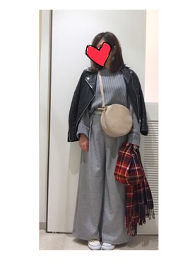 「オールスター」｜「アイテム（ライダースジャケット）」を使った、__y_u_u__さん（レディース・161cm）の冬コーディネート