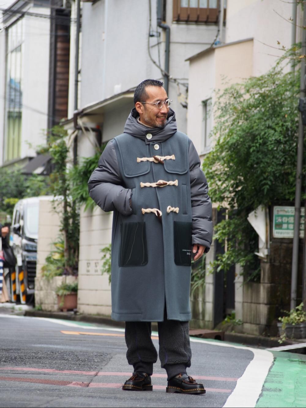 「トレンド、リラックス、ストリート、モード、トラベル /リゾート、アウトドア/アスレジャー、あうたー」｜「JOHN SMEDLEYの＜JOHN SMEDLEY（ジョン・スメドレー）＞ タートル ニット（ニット/セーター、ブラウン系）」を使った、ShinjiJediMoriyamaさん（メンズ・168cm）の冬コーディネートの1枚目の写真