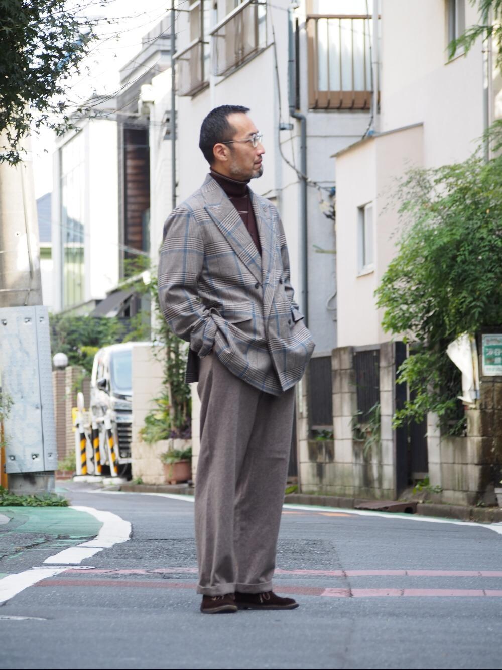 「トレンド、リラックス、ベーシック/トラッド」｜「Districtの＜District (ディストリクト) ＞ フランネル ノープリーツ パンツ（その他パンツ、ベージュ系）」を使った、ShinjiJediMoriyamaさん（メンズ・168cm）の冬コーディネートの1枚目の写真