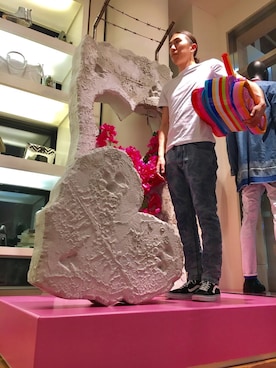 「DIESEL（ディーゼル）のアイテム（デニムパンツ、ブルー系）」を使った、Y.Sさん（メンズ・180cm）の春コーディネート