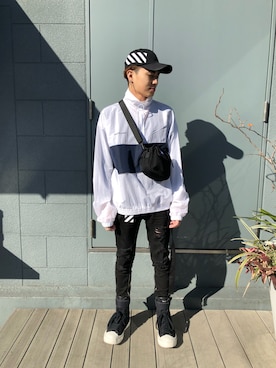 「WHITELAND（ホワイトランド）のアイテム（ナイロンジャケット）」を使った、アライトモヤさん（メンズ・170cm）の冬コーディネート