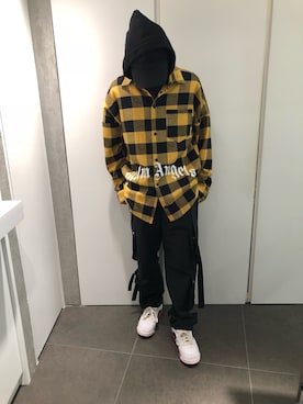 「L.H.P（エルエイチピー）のアイテム（パンツ）」を使った、アライトモヤさん（メンズ・170cm）の春コーディネート