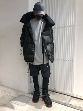 「NILoS（ニルズ）のアイテム」を使った、アライトモヤさん（メンズ・170cm）の秋コーディネート