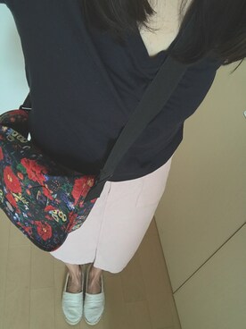 aiさんの「製品染めコールタイトスカート【niko and ...】」を使ったコーディネート