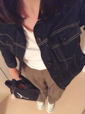 「秋のブラウンスタイル」｜「アイテム（デニムジャケット）」を使った、aiさん（レディース・160cm）の秋コーディネート