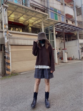 「OWN（オウン）のアイテム」を使った、戴安さん（レディース・161cm）の春コーディネート