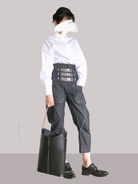「MARITHE + FRANCOIS GIRBAUD（マリテフランソワジルボー）のアイテム（パンツ）」を使った、くろ［相互］さん（レディース・162cm）の春コーディネート