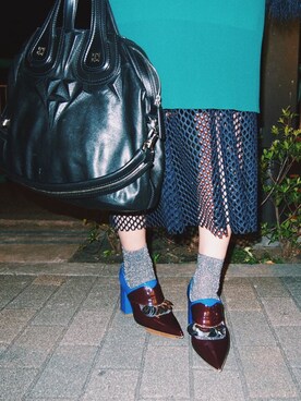 「GIVENCHY（ジバンシイ）のアイテム」を使った、荻原桃子さん（レディース・161cm）の春コーディネート