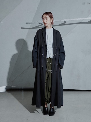UN3D. ケープギャザーコート ブラック　アンスリード　ロング丈　ドロスト　春 UN3D. ケープギャザーコート ブラック アンスリード ロング丈