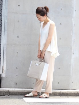 「Noble（ノーブル）のアイテム（トートバッグ）」を使った、chikaさん（レディース・165cm）の夏コーディネート