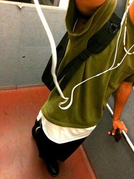 「GU（ジーユー）のアイテム（Tシャツ/カットソー、グリーン系）」を使った、かんちゃんさん（メンズ・170cm）の夏コーディネート