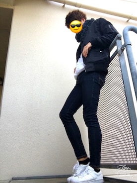 「vallettaのアイテム（ミリタリージャケット、ブラック系）」を使った、かんちゃんさん（メンズ・170cm）の冬コーディネート