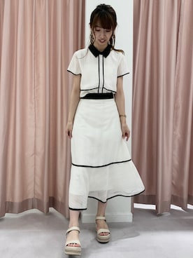 「アイテム（イヤリング）」を使った、tomokoさん（レディース・155cm）の夏コーディネート