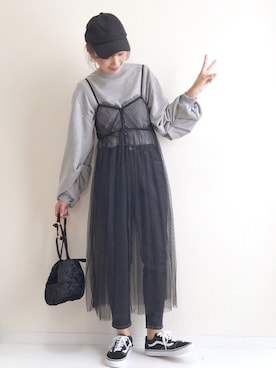 「GRL（グレイル）のアイテム（キャップ）」を使った、haru さん（レディース・161cm）の秋コーディネート