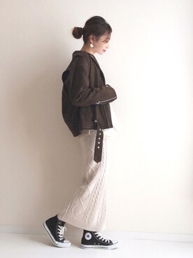 ライダースジャケットを使った 白スカート のレディース人気ファッションコーディネート ユーザー Wearista Wear