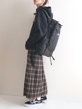 「COLEMAN（コールマン）のアイテム」を使った、haru さん（レディース・161cm）の冬コーディネート