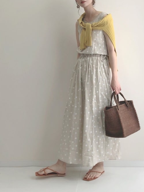 新品未使用　ブラミンク　リネン混　ワンピース　オフホワイト　36 リネン混サッカーワンピース