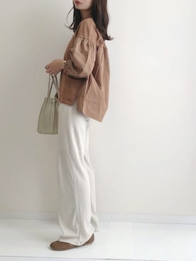 「カヌレバッグ」｜「アイテム（パンツ）」を使った、haru さん（レディース・162cm）の秋コーディネート