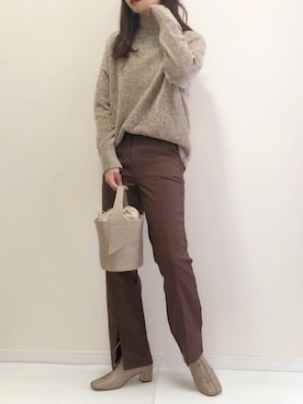 「GUSCIO（グッシオ）のアイテム」を使った、haru さん（レディース・162cm）の冬コーディネート
