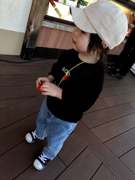 「韓国子供服のアイテム（Tシャツ/カットソー、ブラック系）」を使った、okahoさん（キッズ・120cm）の秋コーディネート