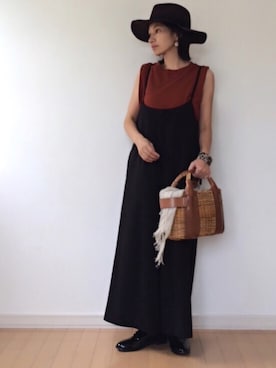 「無地党」｜「アイテム（サロペット/オーバーオール）」を使った、too☻moさん（レディース・150cm）の秋コーディネート