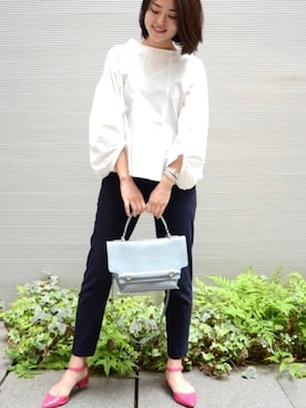 「TOFF&LOADSTONE（トフアンドロードストーン）のアイテム（ハンドバッグ）」を使った、Naomi Hasegawaさん（レディース・169cm）の夏コーディネート