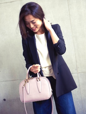 「TOFF&LOADSTONE（トフアンドロードストーン）のアイテム（ハンドバッグ）」を使った、Naomi Hasegawaさん（レディース・169cm）の秋コーディネート