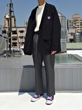 「アイテム（その他小物、パープル系）」を使った、Y Selectさん（メンズ・174cm）の春コーディネート
