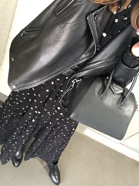 「GIVENCHY（ジバンシイ）のアイテム（ハンドバッグ）」を使った、☻さん（レディース・160cm）の秋コーディネート