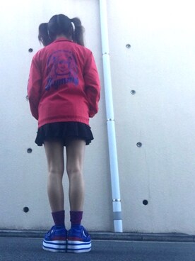 「アメリカン」｜「アイテム（その他アウター）」を使った、秋田麻柚子さん（レディース・161cm）の冬コーディネート