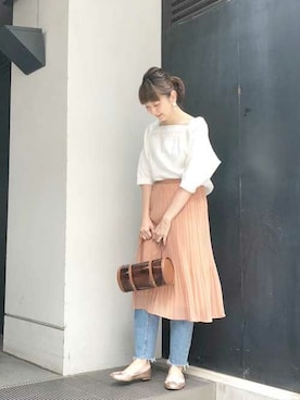 「Lee（リー）のアイテム（その他パンツ）」を使った、nano・universe webeditorさん（レディース・162cm）の春コーディネート