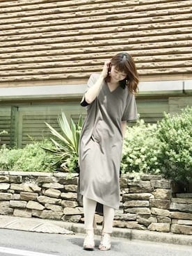 「アイテム（レギンス/スパッツ、ベージュ系）」を使った、nano・universe webeditorさん（レディース・162cm）の夏コーディネート