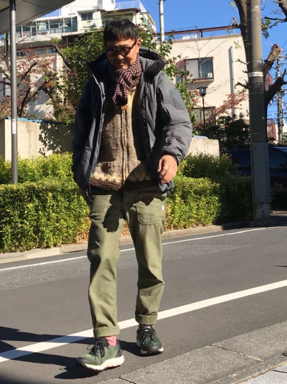 「真冬、防寒着、アークテリクス、カナディアンセーター」｜「ARC'TERYXのアイテム（ブルゾン、グレー系）」を使った、spinnerbait001さん（メンズ・165cm）の秋コーディネートの1枚目の写真