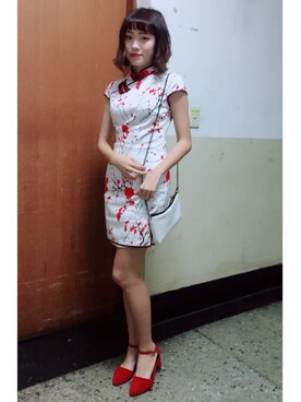 「BKK Thailandのアイテム（ショルダーバッグ、ホワイト系）」を使った、fangさん（レディース・160cm）の冬コーディネート